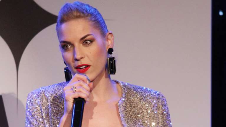 Μαντώ Γαστεράτου: Η αποστομωτική απάντηση σε σχόλιο για τα κιλά της μετά την εγκυμοσύνη [Βίντεο]