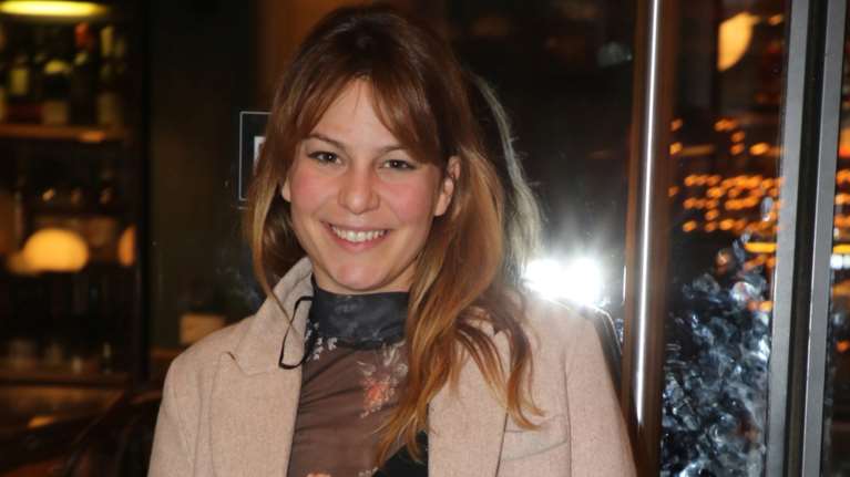 Σασμός: Συγκινεί η Βέρα Μακρομαρίδου - Έμαθε σε γύρισμα ότι έφυγε από τη ζωή η μητέρα της [βίντεο]