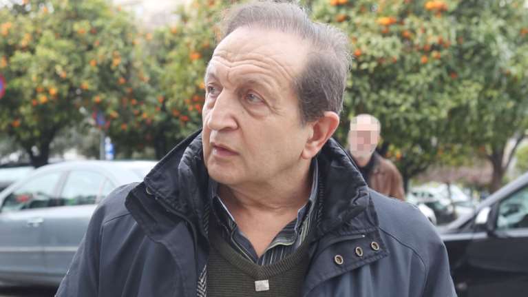 Δίκη Φιλιππίδη: "Με συγχωρείς", η κάρτα που του είχε στείλει ο Μπιμπίλας - "Φίδι" τον αποκάλεσε η Νίνου [βίντεο]