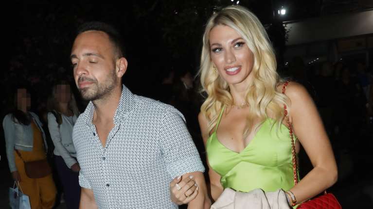 Κωνσταντίνα Σπυροπούλου: Η φωτογραφία με μπικίνι που μάλλον διαψεύδει τις φήμες εγκυμοσύνης