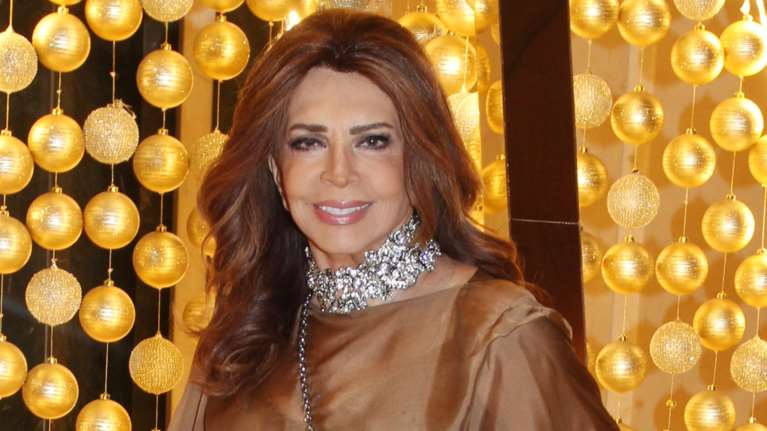 Η Μιμή Ντενίση σε μία glam εμφάνιση: Σε γιορτινό δείπνο με φιλανθρωπικό χαρακτήρα