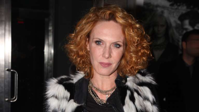 Η Εβελίνα Παπούλια αποχαιρετά τον Αίαντα Μανθόπουλο με μια φωτογραφία τους από τα παλιά