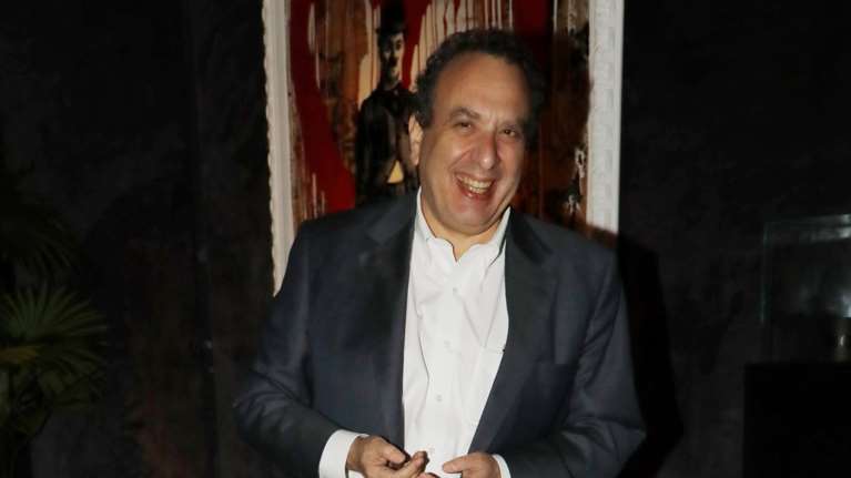 Και ο Χωμενίδης στηρίζει τον Σαββόπουλο: Διάφοροι "ο,τινάνοι" τον βρίζουν...