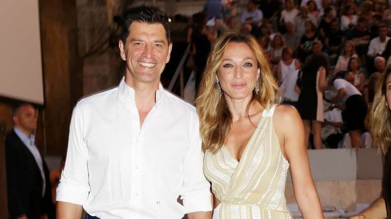 Σάκης Ρουβάς - Κάτια Ζυγούλη: Οικογενειακές διακοπές με το γιοτ