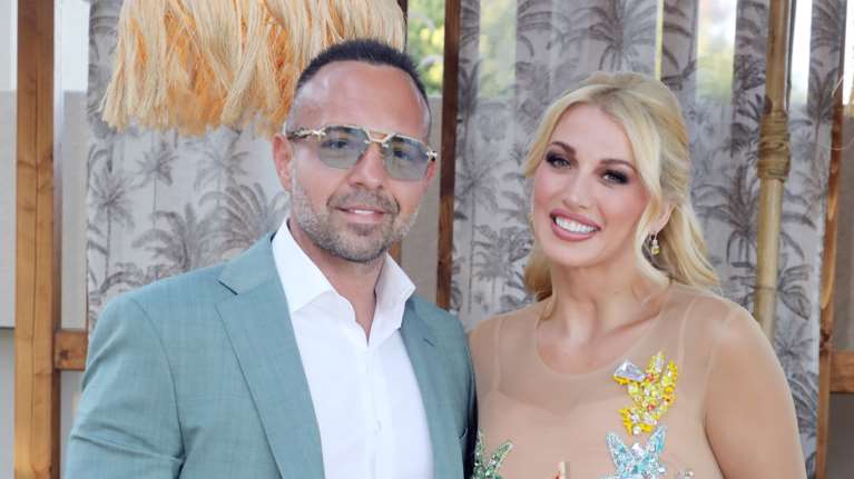 Κωνσταντίνα Σπυροπούλου- Βασίλης Σταθοκωστόπουλος: Το άλμπουμ της βάπτισης του γιου τους Βασίλη