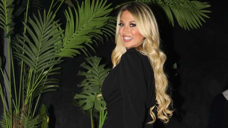 Κωνσταντίνα Σπυροπούλου: Σαν σήμερα έμαθε ότι είναι έγκυος - Οι φωτογραφίες με το τεστ εγκυμοσύνης