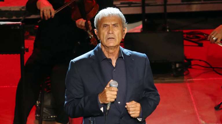 Ο Γιώργος Νταλάρας αποχαιρετά τον Σταμάτη Κόκοτα: Μαζί του κλείνει μια ολόκληρη εποχή