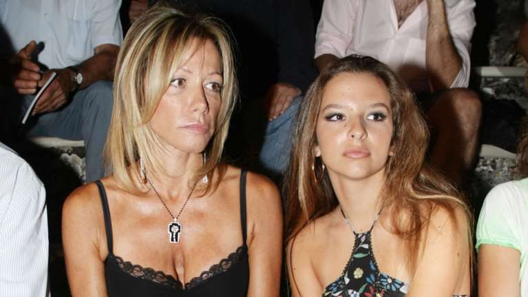 &quot;Εγώ θα τα είχα βάλει με όλους&quot;: Η αντίδραση της Μαριάννας Λάτση για τον τραυματικό τρόπο που η κόρη της έμαθε ότι πέθανε ο πατέρας της