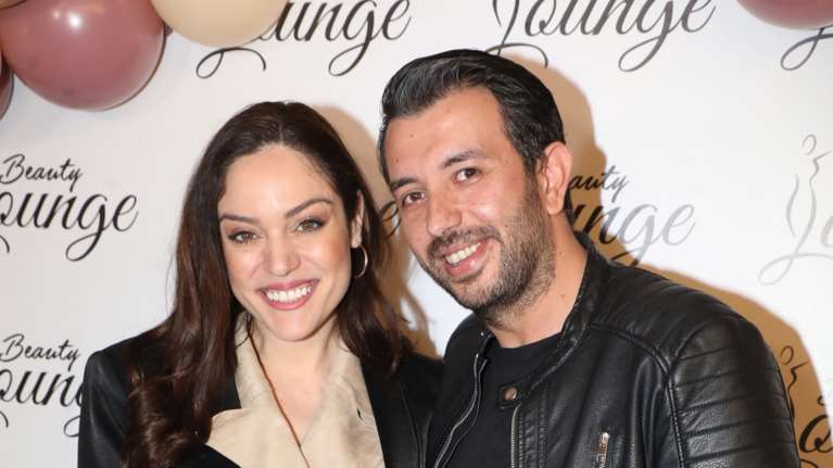 Πρόταση γάμου για την Μπάγια Αντωνοπούλου -&quot;Θα σε κάνω να πιστέψεις στα παραμύθια&quot;