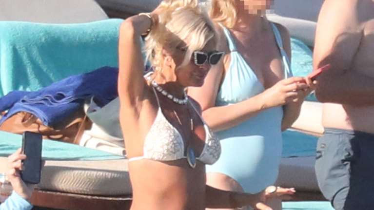 Πανδώρα: Η Μαρίνα Πατούλη είναι διορισμένη εδώ και 10 χρόνια σε σχολείο στην Κεφαλονιά αλλά δεν την έχουν δει ποτέ