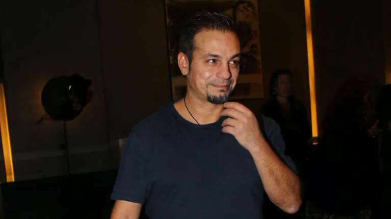 Ντέμης Νικολαΐδης: &quot;Αν γυρνούσα τον χρόνο πίσω θα ζητούσα βοήθεια - Πριν από 30 χρόνια οι άνδρες δεν πήγαιναν σε ψυχολόγο&quot;