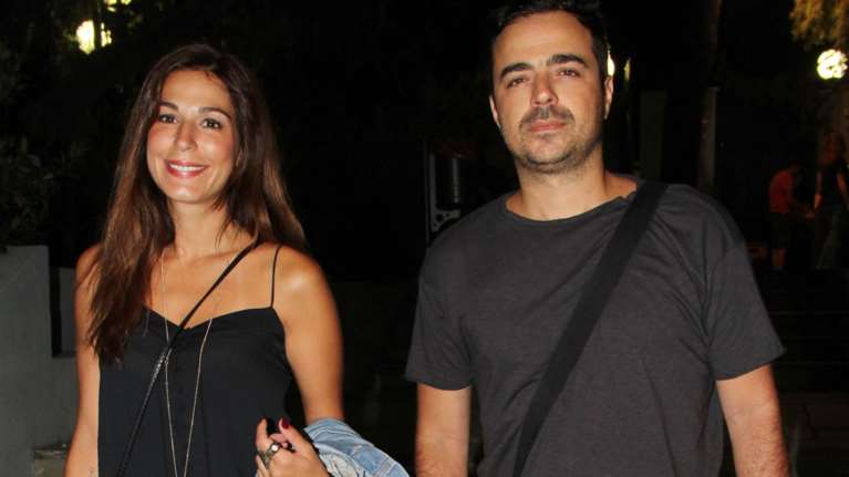 Κατερίνα Παπουτσάκη: Απάντησε πρώτη φορά για το διαζύγιό της - Η αντίδρασή της στις κάμερες [βίντεο]