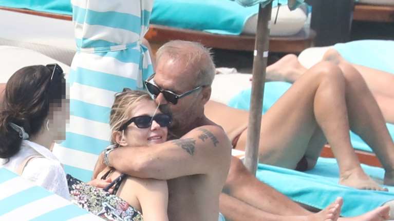 Ο Πέτρος Κωστόπουλος στο πλευρό της κόρης του, Αμαλίας στο Τέξας- Το κλικ με τον γαμπρό του