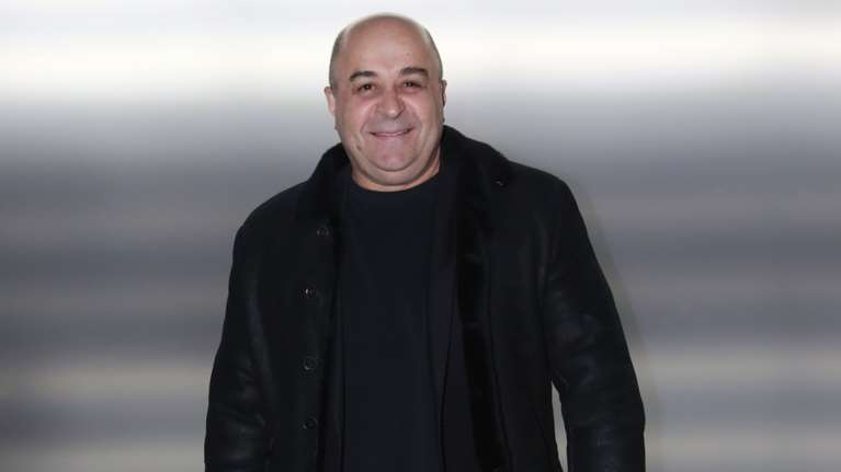 Μάρκος Σεφερλής: &quot;Λύγισε&quot; βλέποντας τη μητέρα του - &quot;Δε ξεκινήσαμε καλά&quot;, είπε ο ηθοποιός με δάκρυα στα μάτια