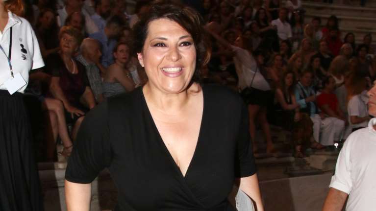 Κατερίνα Ζαρίφη: Εμφανώς αδυνατισμένη - Έχασε 18 κιλά [εικόνα]