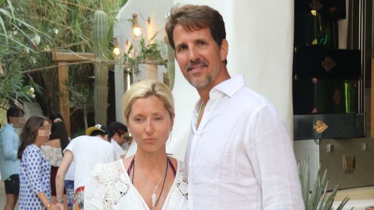 Παύλος, Μαρί Σαντάλ και Μαρία Ολυμπία σε θερινό σινεμά στις Σπέτσες: Είδαν τη Barbie