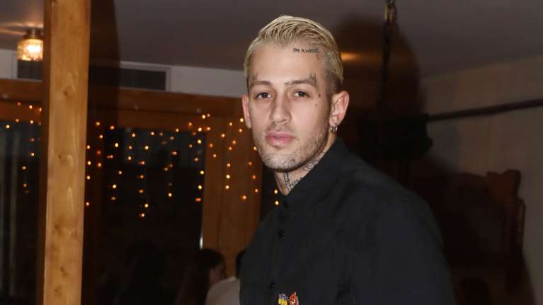 Θρίλερ με τον Τάσο Ξιαρχό: Αγνοείται στο Μενίδι - Απειλεί να αυτοκτονήσει μετά την κατακραυγή για υποτιμητικά σχόλια για την κοπέλα