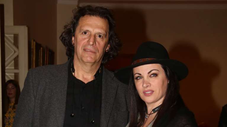 Συγκλονιστική Νένα Χρονοπούλου για τον γιο της: &quot;Δεν θα αντέξω να τον ξαναδώ έτσι&quot; [Εικόνες]