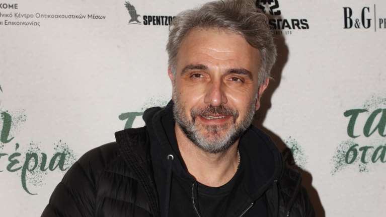 Φάνης Μουρατίδης: &quot;Έφυγα για να τα πάω στο σχολείο και πήγα με τις τσάντες, χωρίς τα παιδιά&quot;