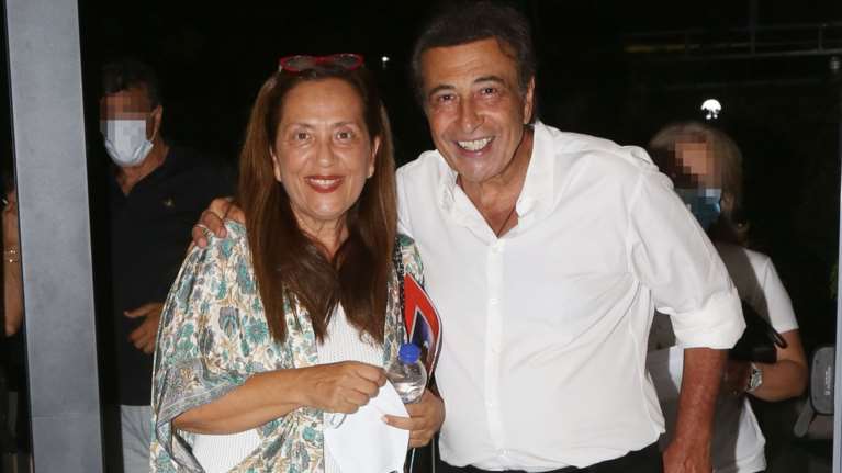 Επεισόδιο στην πίστα με Αντύπα: Είδε την γυναίκα του να λιποθυμά, και έπαθε κρίση πανικού, είπε η σύζυγος του τραγουδιστή