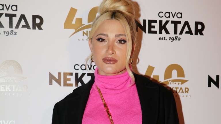 Ιωάννα Τούνη: Τα στοιχεία με τα οποία παραπέμπονται για κακούργημα οι δύο άντρες που κατήγγειλε για revenge porn