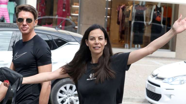 Εύη Βατίδου: Χαίρεται την σχέση της με τον Ηλία Κωνσταντίνου και απολαμβάνει τα... φλας των φωτογράφων