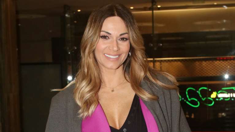 Κοκκίνου: Δεν ξέρω γιατί ασχολούνται ακόμα με μένα και τον Διονύση Σχοινά - Ποιος νοιάζεται;