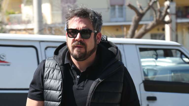 Ο Πυγμαλίων Δαδακαρίδης μιλά για τον θάνατο του κολλητού του που τον σημάδεψε - &quot;Είπα ξύπνα...&quot; [βίντεο]