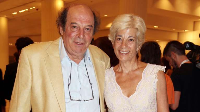 Θάνατος Μανούσου Μανουσάκη: Αυτή είναι η σύζυγός του Μαρία που στάθηκε στο πλευρό του μέχρι το τέλος