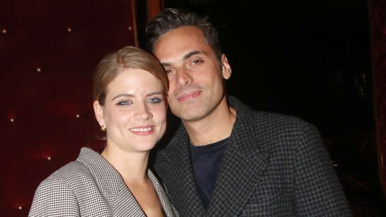 Δανάη Μιχαλάκη: Η πρώτη φωτογραφία της κόρης της στην αγκαλιά του πατέρα της Γιώργου Παπαγεωργίου