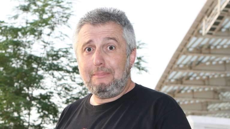 Στάθης Παναγιωτόπουλος: Το ηχηρό μήνυμα της 30χρονης - &quot;Σπάστε τη σιωπή και μιλήστε&quot; [Βίντεο]