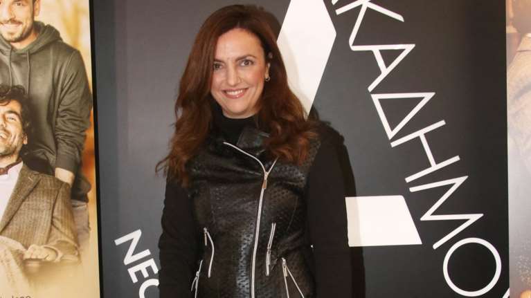 Δίκη Φιλιππίδη: &quot;Δεν θυμάμαι αν τηλεφώνησα στην πρώτη καταγγέλλουσα&quot; - Κατέθεσε η Αλίνα Κωτσοβούλου