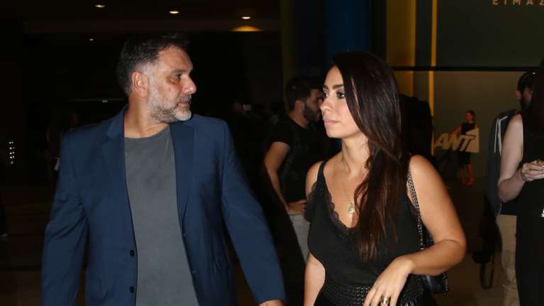 Γρηγόρης Αρναούτογλου - Νάνσυ Αντωνίου: Σε παραδοσιακό ταβερνάκι στην Ελαφόνησο