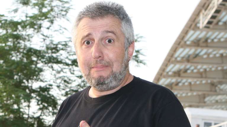 Στάθης Παναγιωτόπουλος: Ποιος είναι ο δημοσιογράφος και παραγωγός που κατηγορείται για &quot;εκδικητικό πορνό&quot;