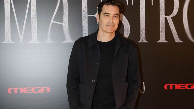 Χριστόφορος Παπακαλιάτης: Βγήκε για τρέξιμο στη... γειτονιά του, το Χόλιγουντ [βίντεο]