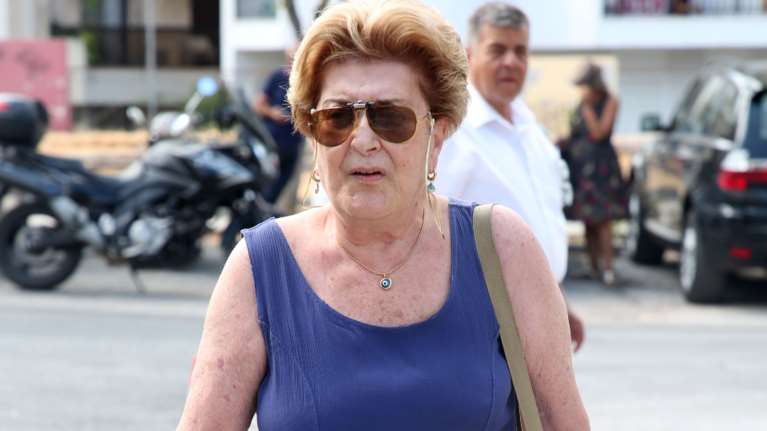 Βάσια Τριφύλλη: Τον αγαπάω τον Φιλιππίδη αλλά θα έπρεπε να του αστράψω δυο χαστούκια [βίντεο]