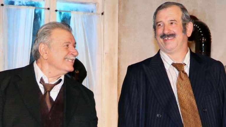 Ο Πέτρος Φιλιππίδης φεύγει, ο Τάσος Χαλκιάς έρχεται στο &quot;Χαιρέτα μου τον Πλάτανο&quot;- Ξεκίνησαν τα γυρίσματα