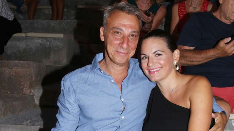 Όλγα Κεφαλογιάννη - Μίνως Μάτσας: Έκλεψαν τις εντυπώσεις στην Επίδαυρο [Εικόνες]