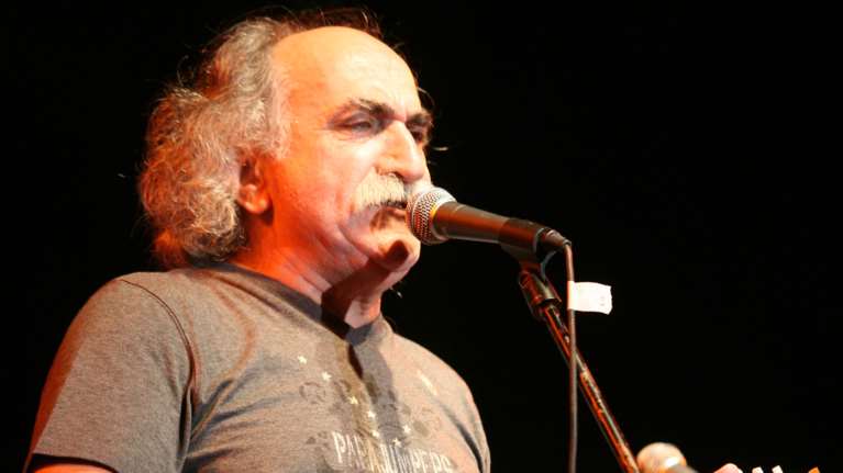 Πέθανε ο σπουδαίος ρεμπέτης Αγάθωνας