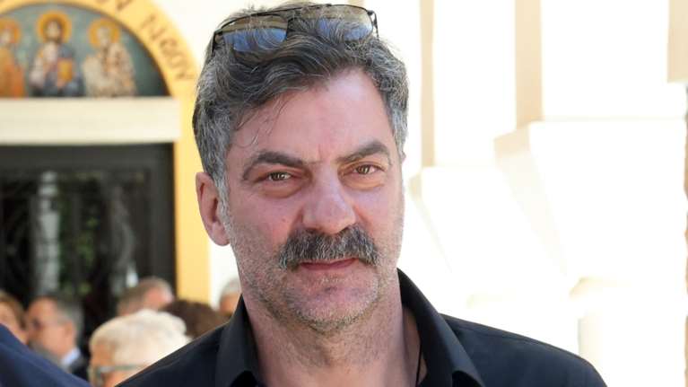 Στάθης Μαντζώρος: Στο χειρουργείο για δεύτερη φορά ο ηθοποιός μετά το βαρύ εγκεφαλικό