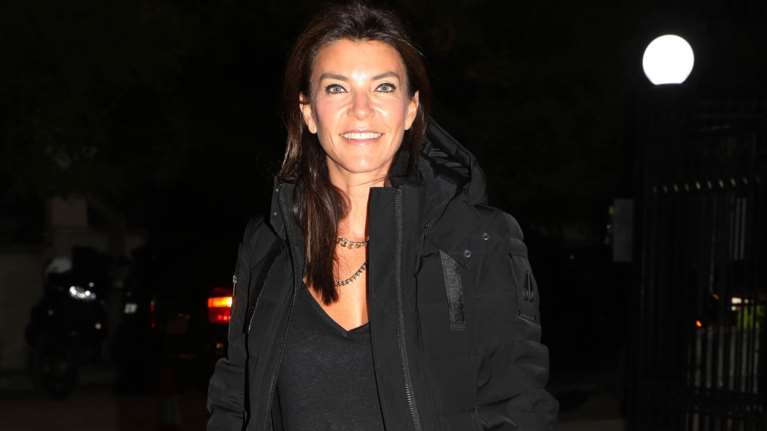 Μαρίνα Βερνίκου: Η glam rock εμφάνιση με skinny jeans και το αγαπημένο της statement τσόκερ