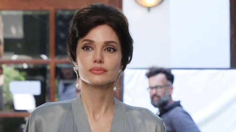 Αντζελίνα Τζολί: Παρέλυσε το πρόσωπό μου, τα παιδιά κι εγώ χρειαστήκαμε θεραπεία