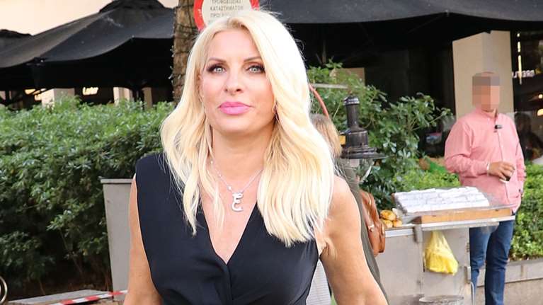 Μελαχρινή, ψηλή και πολύ λεπτή: Η 16χρονη Βαλέρια Λάτσιου σε μια σπάνια εμφάνιση με τη μαμά της Ελένη Μενεγάκη