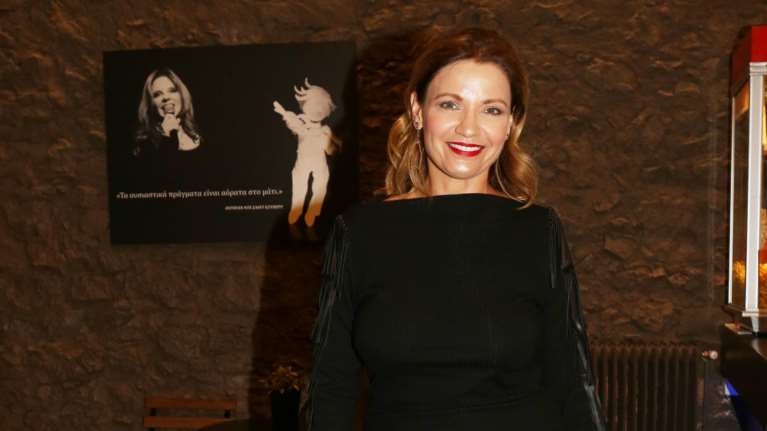 Η Παναγιώτα Βλάντη άλλαξε χρώμα μαλλιών και είναι η ιδανική απόχρωση για γυναίκες άνω των 50