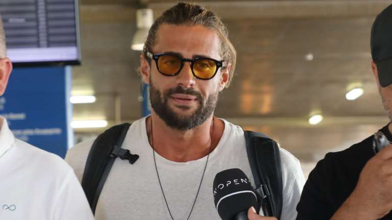 Κωνσταντίνος Βασάλος: Δικηγόρος μού προσέφερε 10.000 ευρώ για μια νύχτα, άλλος μου πρότεινε 30.000 [βίντεο]