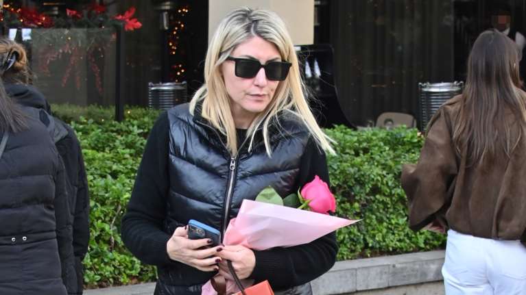 Σία Κοσιώνη: Βγήκε από τη ΜΕΘ η δημοσιογράφος, νοσηλεύεται σε κανονικό θάλαμο - Η εξέλιξη της υγείας της