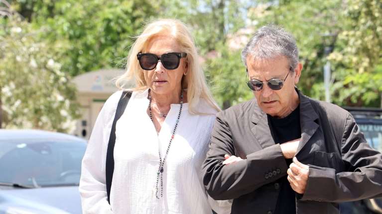 Ο Γιώργος Νταλάρας αποχαιρετά τον Γιώργο Παπαδάκη - "Ακούραστος και έντιμος"