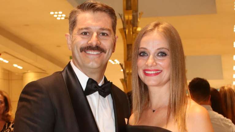 Διαζύγιο βόμβα για τον Αλέξανδρο Μπουρδούμη και τη Λένα Δροσάκη μετά από 4 χρόνια συμβίωσης και ένα παιδί