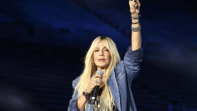 Άννα Βίσση - Τέμπη: Οι δύο κινήσεις της που έδειξε ότι στέκεται έμπρακτα δίπλα στις οικογένειες των θυμάτων