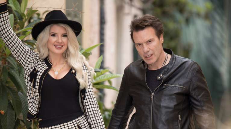 Στράτος Τζώρτζογλου - Σοφία Μαριόλα: Φωτογραφίες από το υπέροχο σπίτι τους στην Ακρόπολη